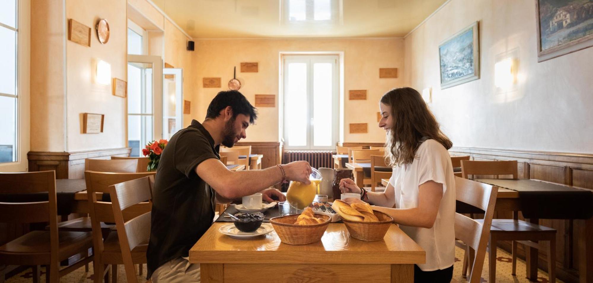 Hotel Restaurant Pecoitz Saint-Jean-Pied-de-Port Εξωτερικό φωτογραφία